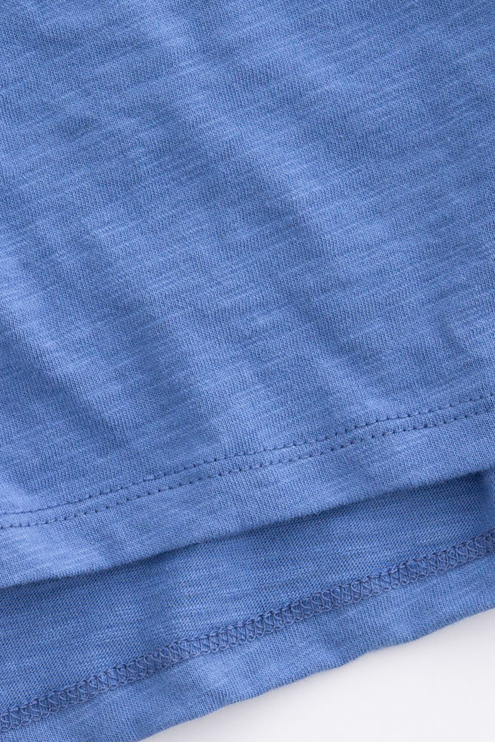 Navy blue cotton-blend short sleeve t-shirt with multi-color whipstitching at sleeves.