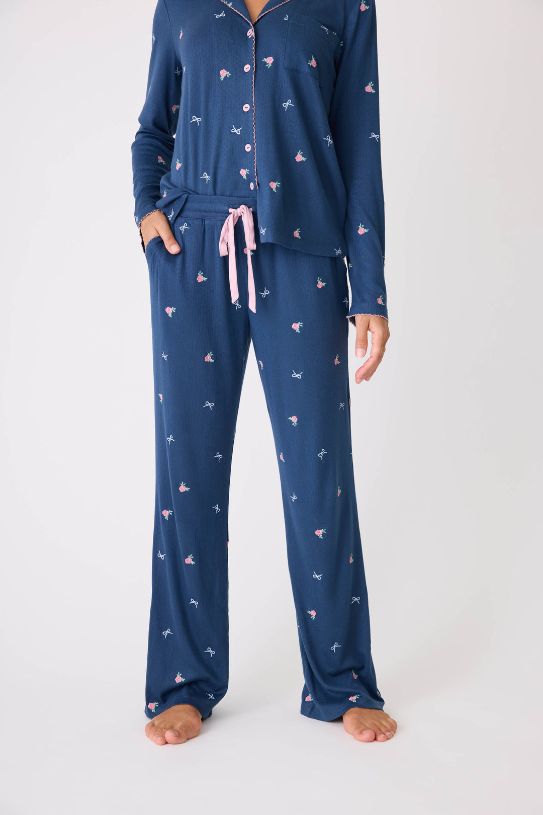 Navy blue with floral pj pant for women. Open leg pant w/side pockets & picot edging.