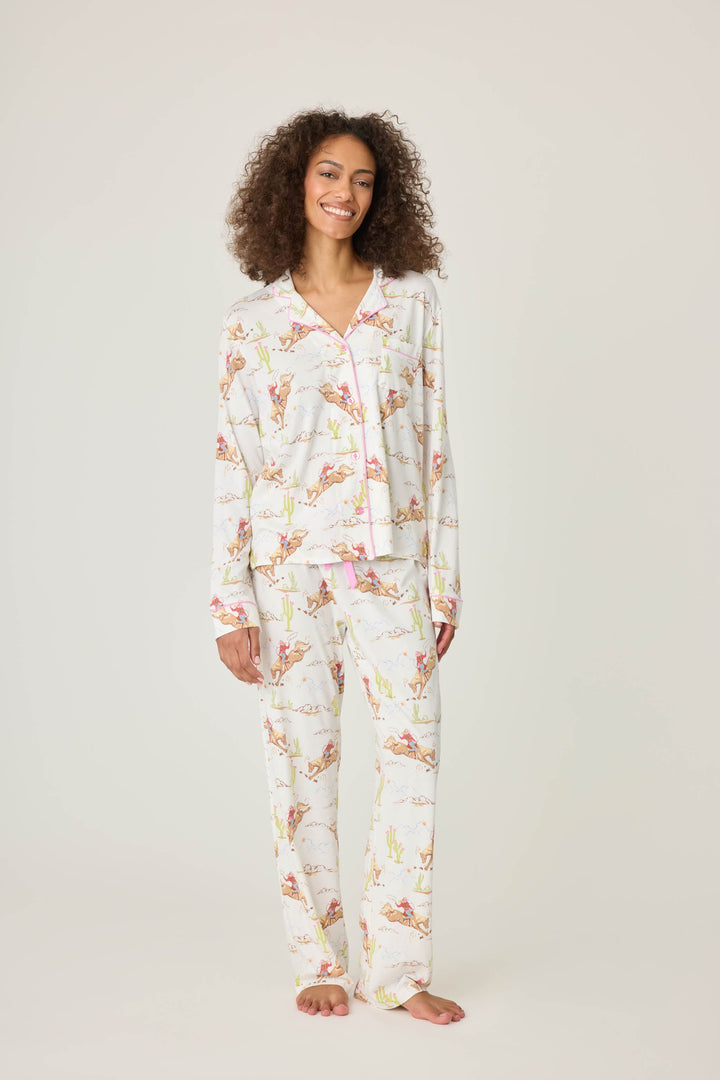 Natural Western print women's pj pant in cotton-blend jersey. Straight leg with tie waist.