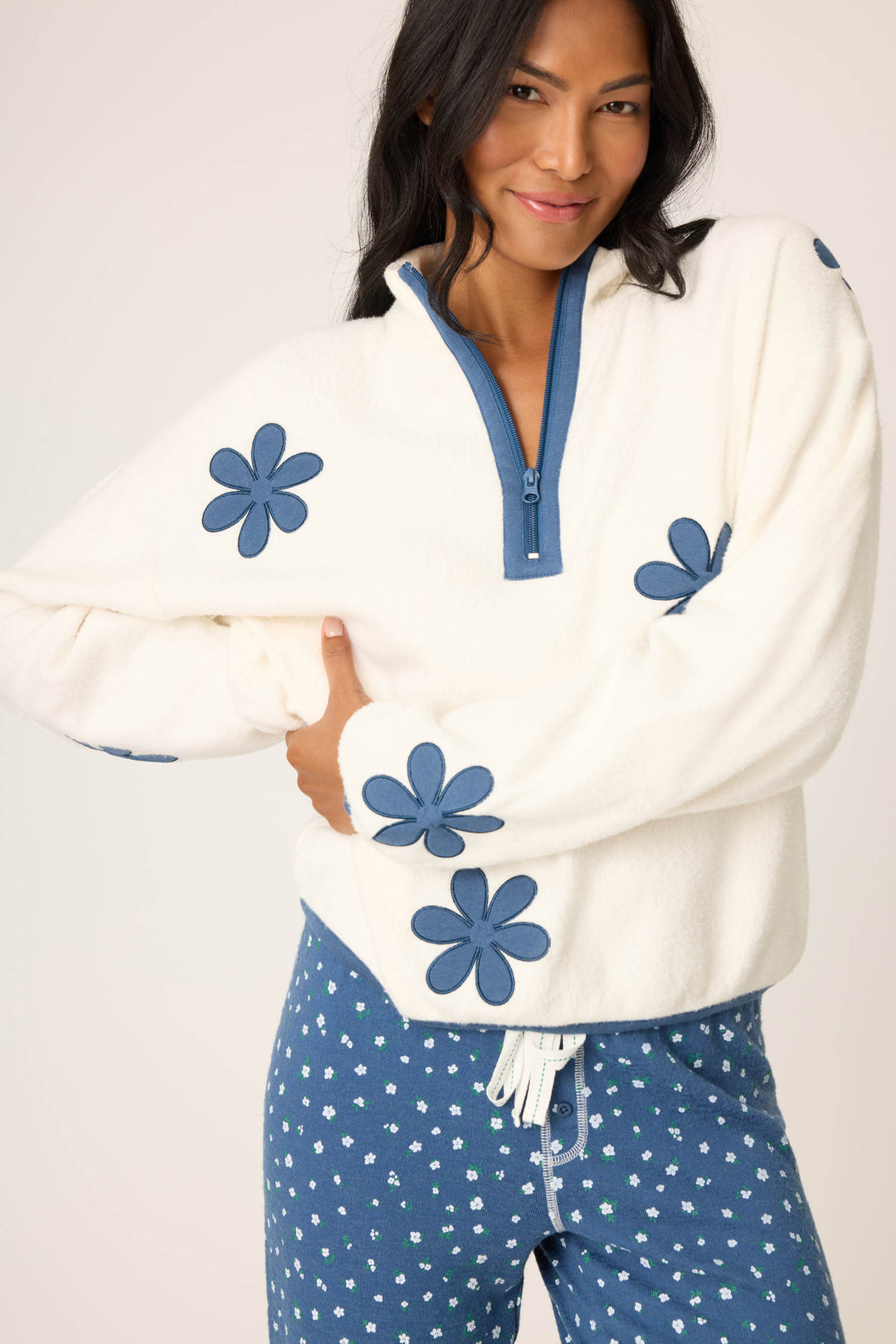 Women's Ivory Floral Half Zip Pullover – Salvage