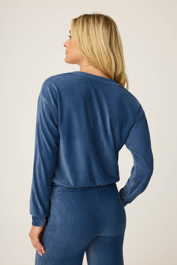 SOLID V - NECK LONG SLEEVE CRAVING CORDUROY -  - P.J. Salvage