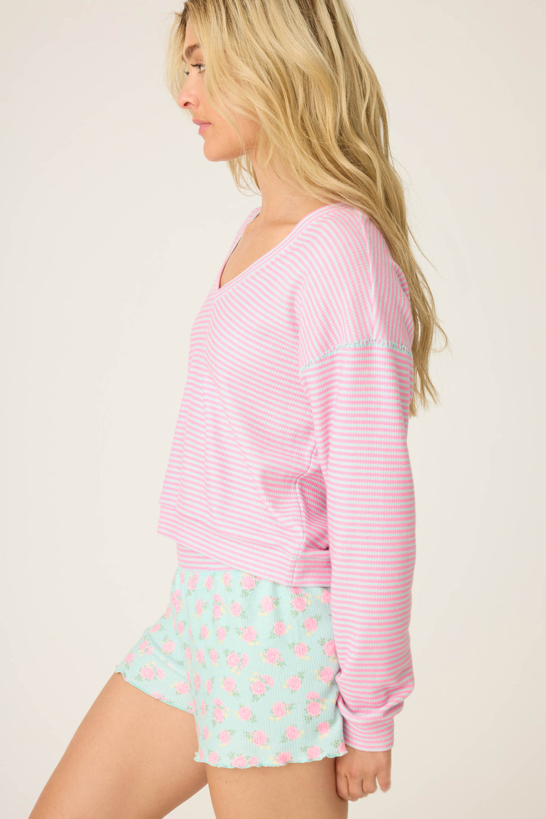 STRIPE V - NECK LONG SLEEVE SECRET GARDEN - Long Sleeve Tops - P.J. Salvage