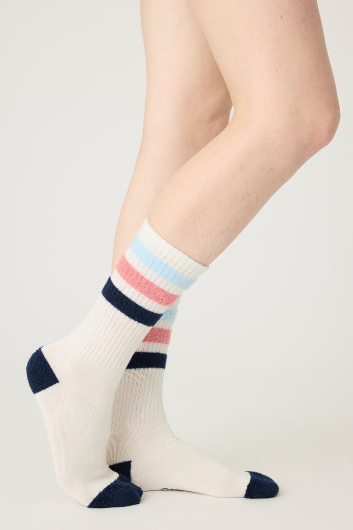 1-pack crew sock. Women's & girls' ivory sock with blue & red stripes.