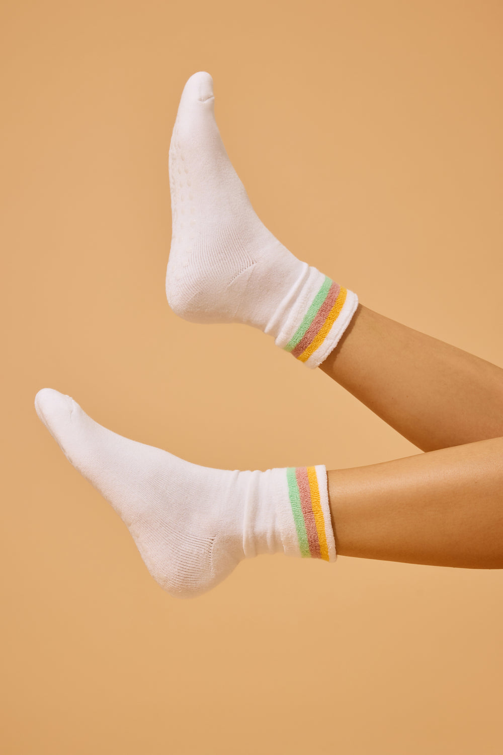 1-pack turncuff anklet sock in Terry. Women & girls ivory & multi stripes on cuff with gripper soles. 
