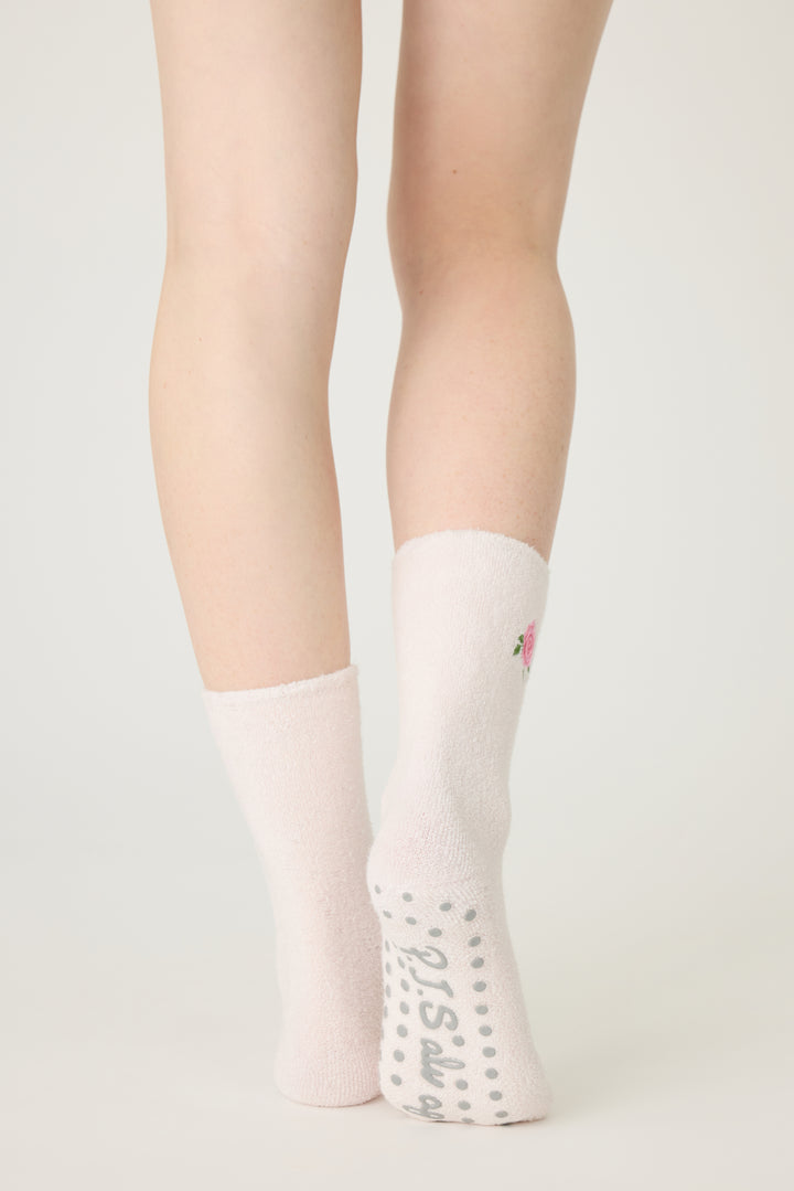 1-pack terry crew socks. Women's & girls pink crew socks with rose design.