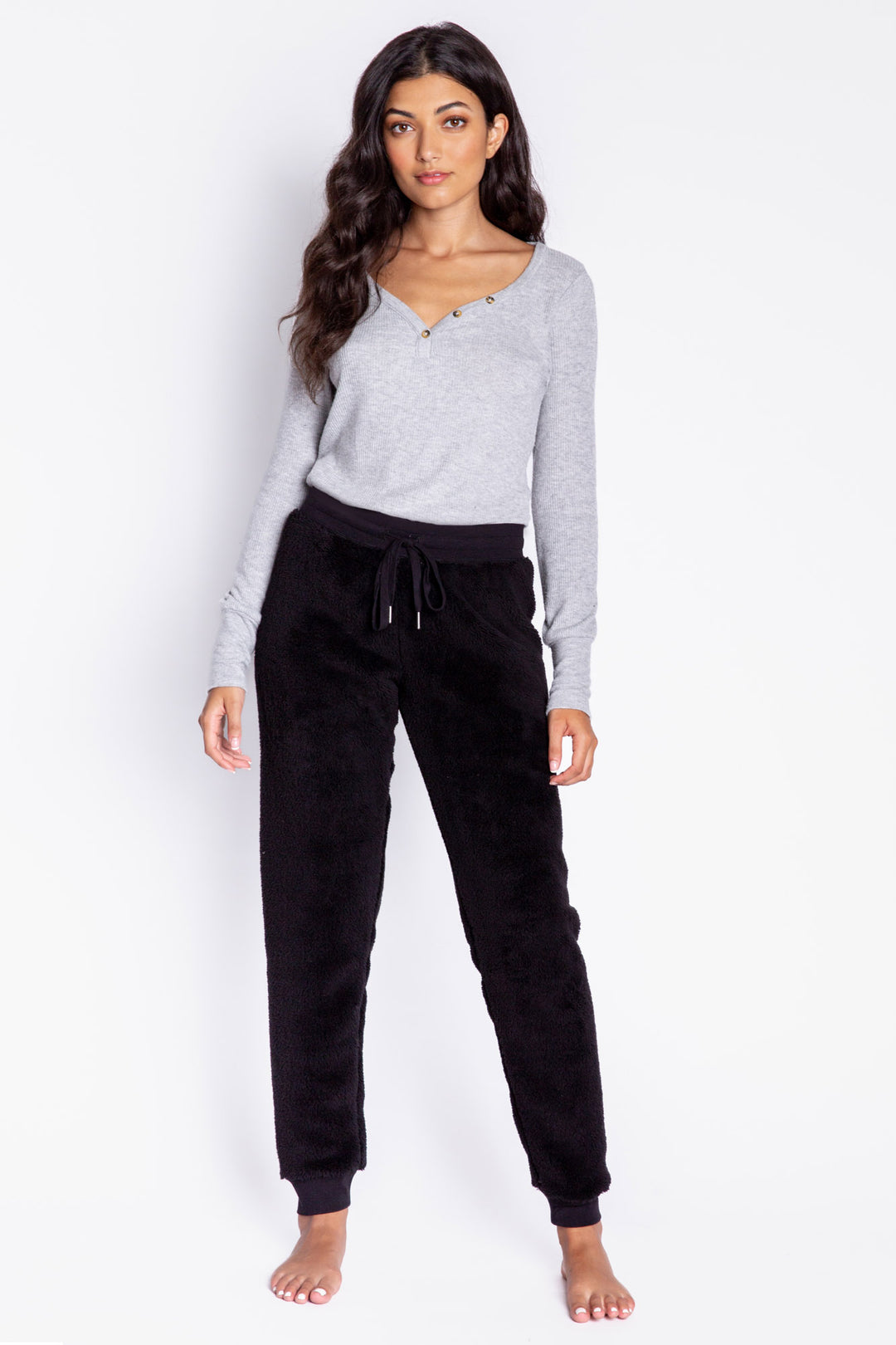 Black-deep grey speckled faux fur cozy pant. Banded rib knit bottom & waistband with tie. (6982902284388)