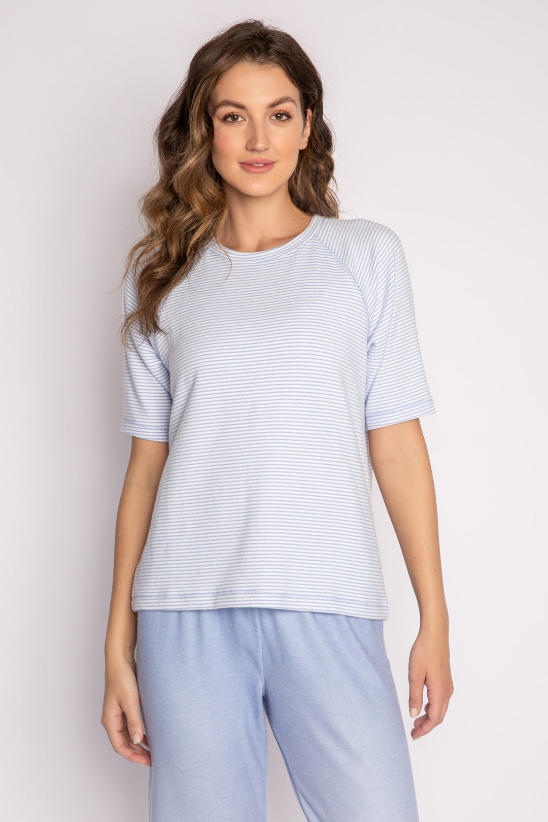 Blue striped short sleeve t-shirt. (7125194506340)