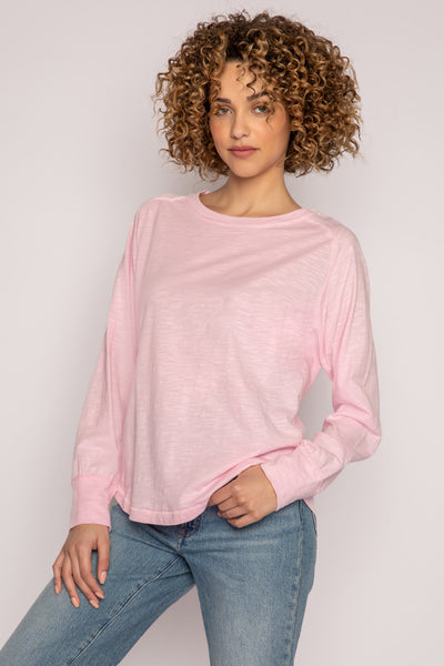 Light pink raglan t-shirt in cotton jersey. With raw edged searms & relaxed fit. (7196188606564)
