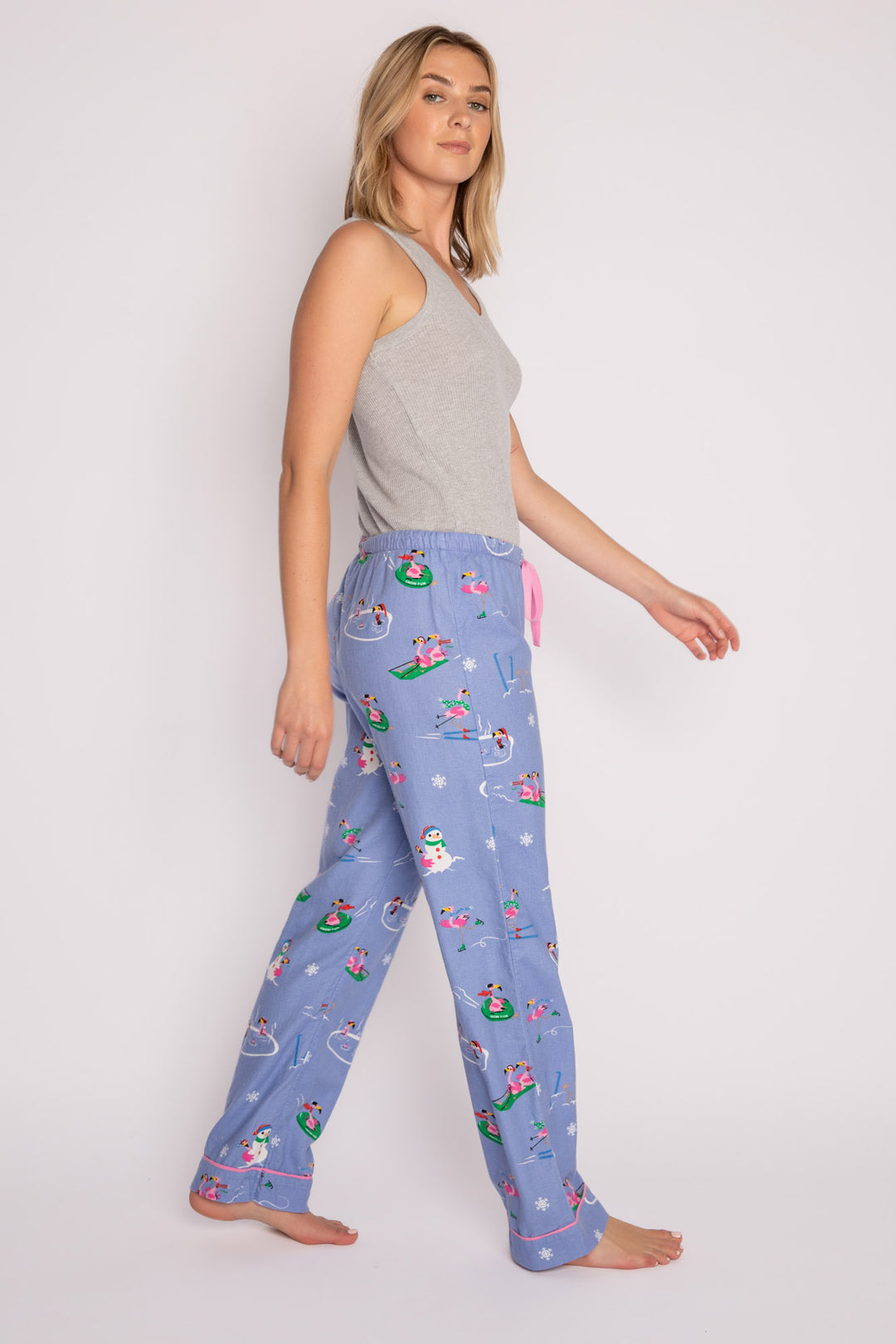 Peri flannel pajama pant in brushed cotton with pink flamingo & snowflake pattern. (7231869321316)