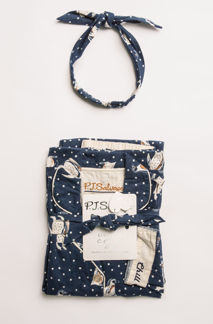 Navy flannel pj set in cotton with white penguin pattern. With matching hair wrap. (7231869517924)
