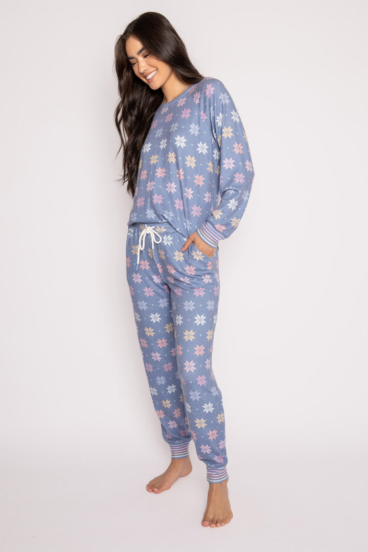 PJ jammie set in blue with pastel snowflake pattern. Top & pant with striped cuffs. (7231878824036)