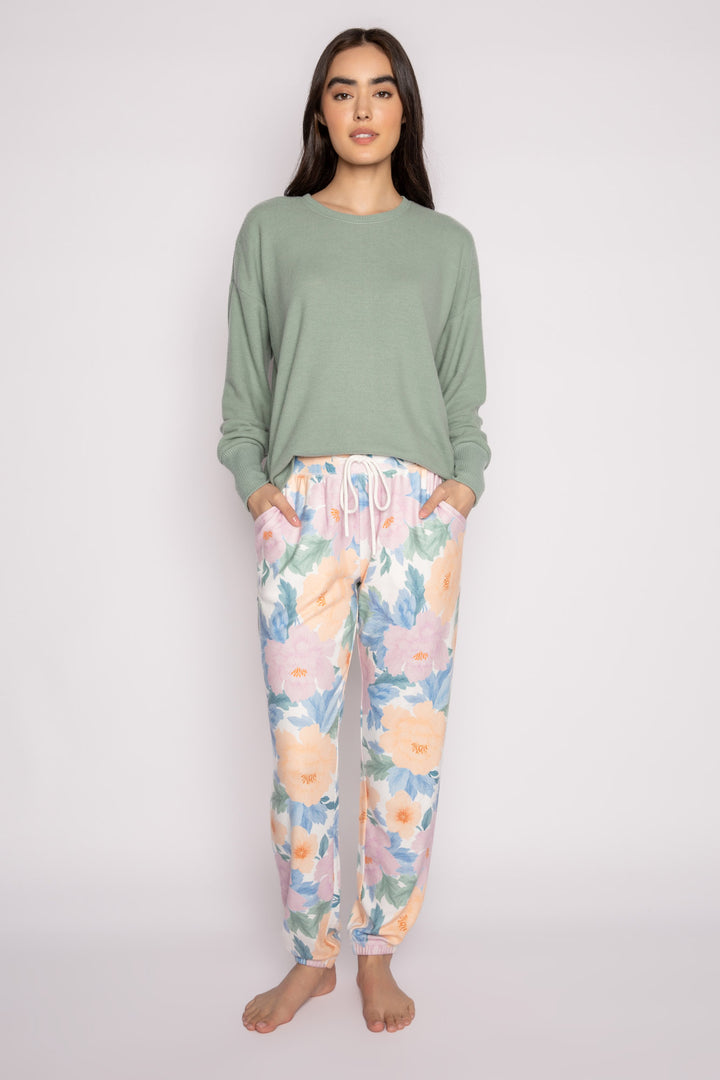 Banded jogger in gold-olive-blue-lilac floral pattern. Side pockets & comfy tie waist. (7231887081572)