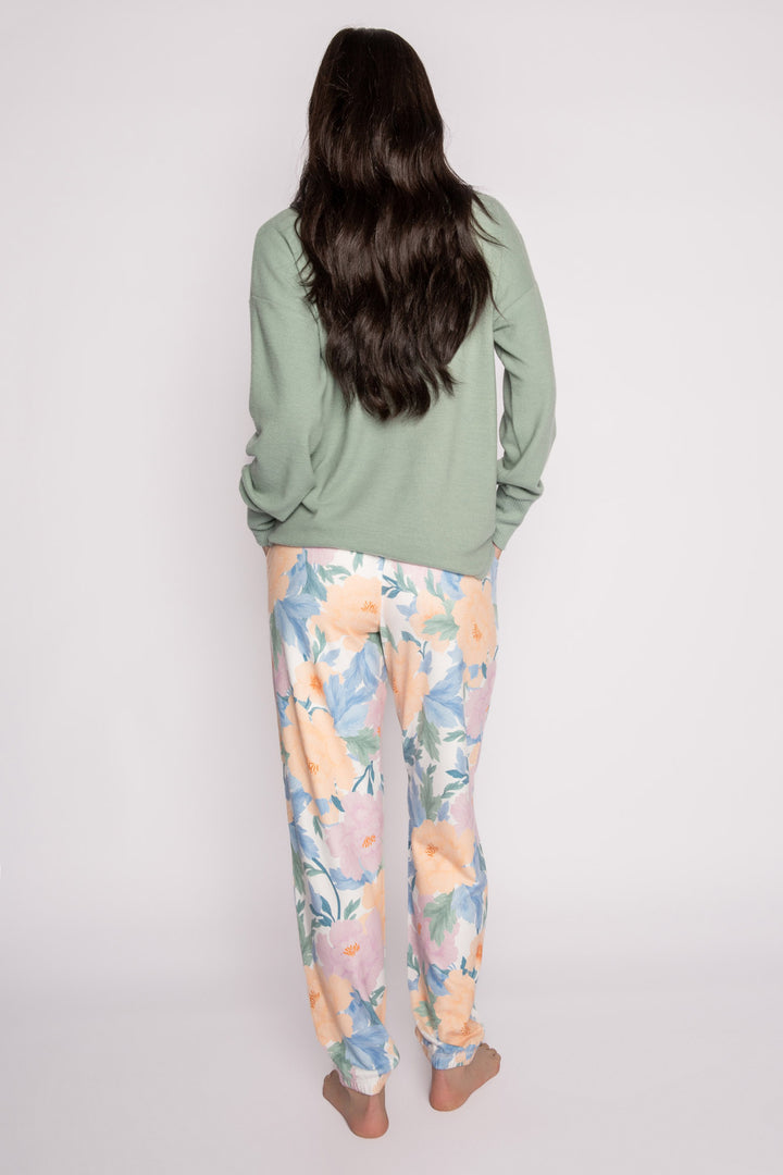 Banded jogger in gold-olive-blue-lilac floral pattern. Side pockets & comfy tie waist. (7231887081572)