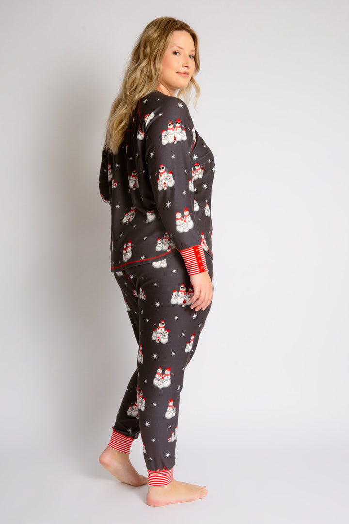 Festive pj set in grey thermal velour top & jammie pant with snowman print. Red & white striped cuffs. (7257677922404)